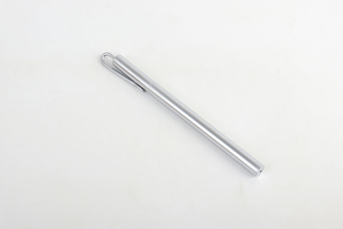 Solid brass pen, silver-coated, included in the Maison Manifeste executive gift set